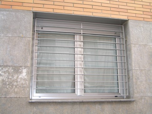 12.reja  ventana.jpg